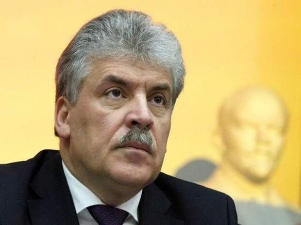 Грудинин разгромил четырехдневную рабочую неделю Грудинин разгромил четырехдневную рабочую неделю