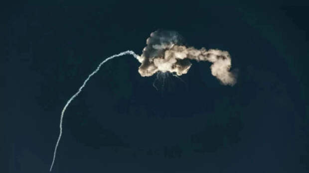 Взрыв / Фото: Tim Mossholder / unsplash.com