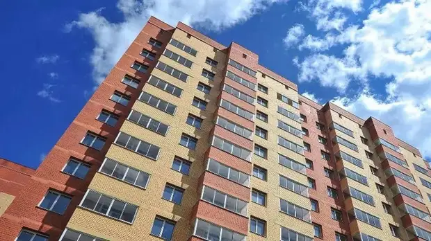 Эксперт предложил обязать застройщиков строить парковочные места бесплатно для жителей