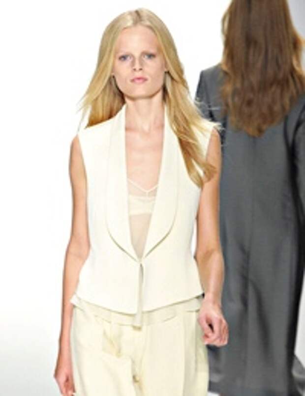 Жилеты 2012 Calvin Klein