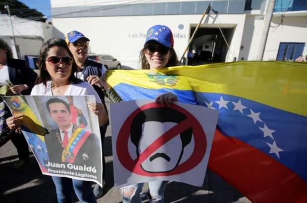 Грузия признала Гуаидо временным президентом Венесуэлы