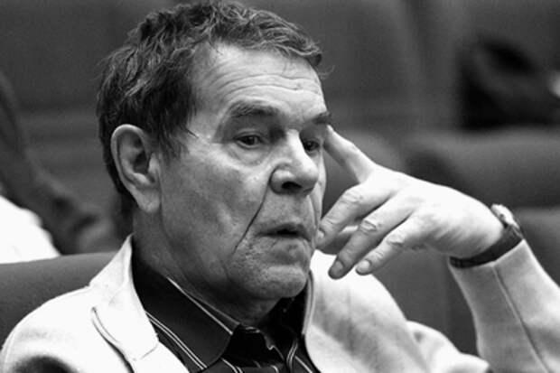 Алексей Булдаков