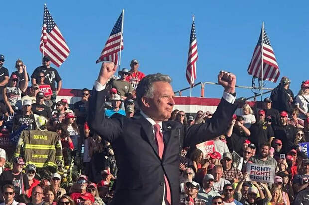 Уиткофф провёл тайную встречу с лидером оппозиции Ирана Резой Пехлеви