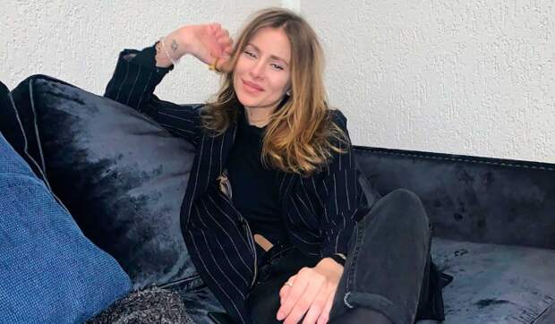 Плевать на память? Родственница Бондарчуков вышла замуж в день похорон Скобцевой