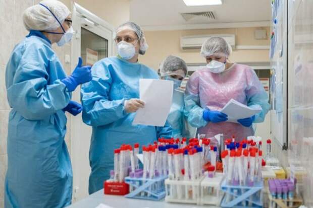 В России выявили менее 14 тыс. новых случаев COVID-19