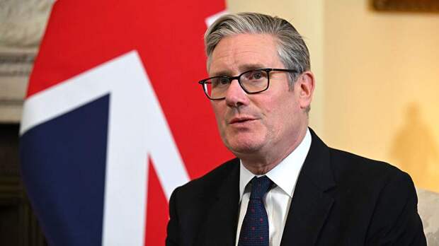 Премьер-министра Великобритании предупредили о слишком частых поездках за границу