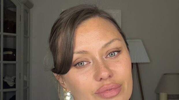 «В сарае будешь жить»: дочка Бони предрекла матери несчастную старость