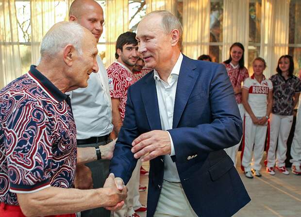 Владимир Путин помог своему тренеру в проведении операции на сердце Фото: пресс-служба Михаила Рахлина 