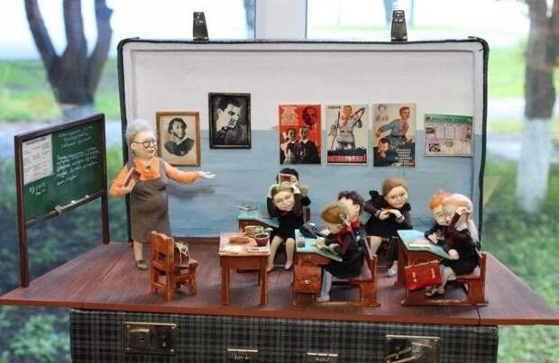 Забавные ватные куклы от Елены Злоказовой. У художницы явно все в порядке с чувством юмора