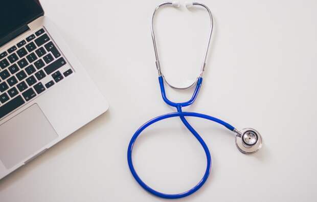 stethoscope-2617701_960_720 alt