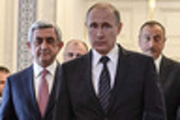 Серж Саргсян, Владимир Путин и Ильхам Алиев во время встречи в Санкт-Петербурге