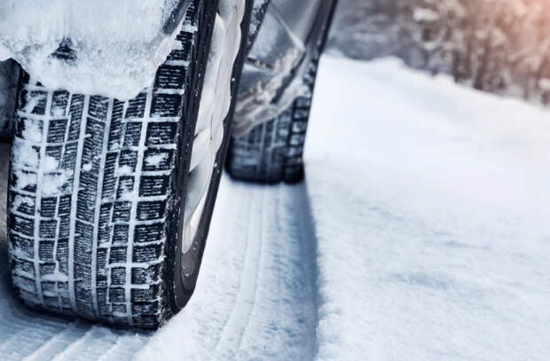 10 советов по безопасному вождению зимой