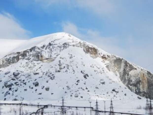 В горах Сочи погиб горнолыжник при «диком» спуске