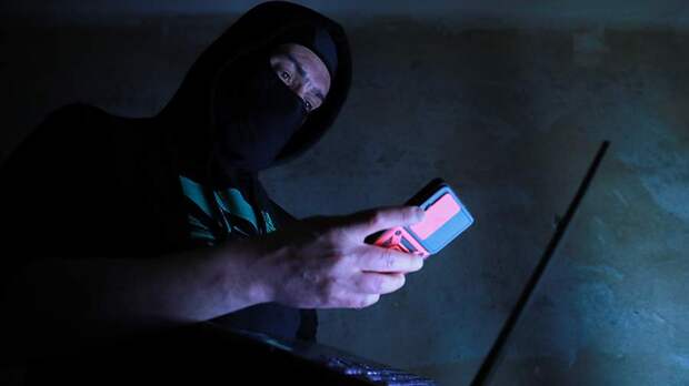 Эксперт назвал признаки мошенничества через доставку из ПВЗ