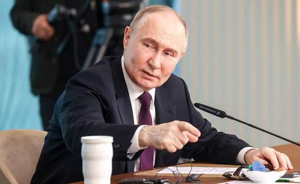 Путин пообещал перевести Запад из зоны комфорта в зону "А нас за что?". Москва готовит асимметричный ответ на поставки дальнобойного оружия.