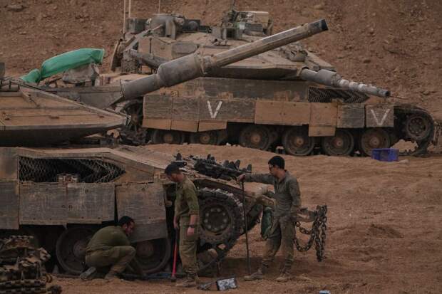 Армия Израиля пообещала усилить удары по «Хезболле» в Ливане