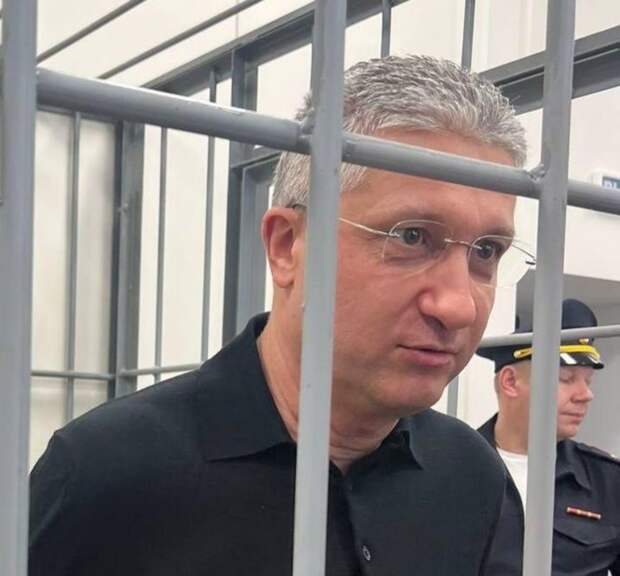 Тимур Иванов