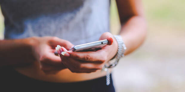 Пользователи сообщили о сбое в работе WhatsApp и Instagram