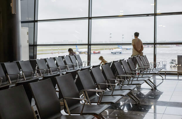 Российские компании начали экономить на командировках