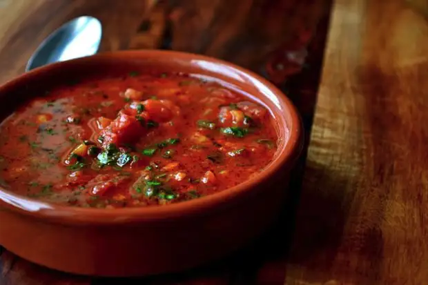 5 знаменитых чечевичных супов от Цили: "лантий о помм", "мерджимек", "эзогелин", " зупа от лечьа с домати", "балэбОстэ"