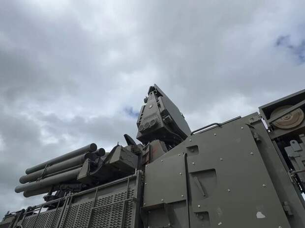 Средства ПВО уничтожили за ночь 73 беспилотника над регионами РФ