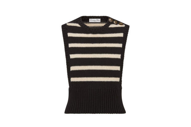 Женский жилет Dior, 120 000 руб. (ЦУМ)