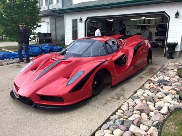 Канадский умелец построил в гараже Ferrari с реактивными двигателями enzo, ferrari, реактивный двигатель