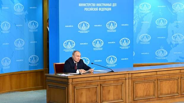 «Речь не о заморозке конфликта, а о его окончательном завершении»: Путин заявил о новом мирном предложении по Украине