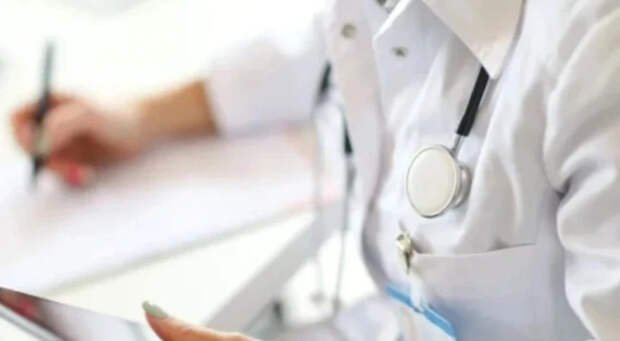 Депутат Леонов: мошенники стали представляться сотрудниками поликлиник и страховых фирм