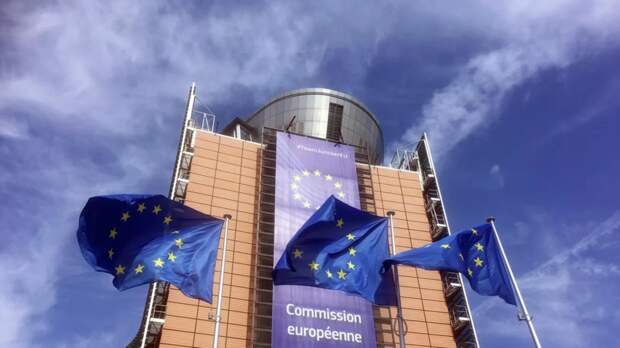 ЕС планирует ввести санкции против Системы передачи финансовых сообщений России
