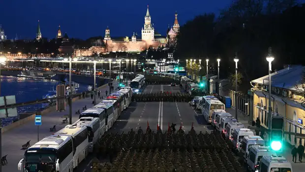 Танки в городе: первая репетиция парада Победы в Москве