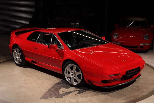 Продается Lotus Esprit