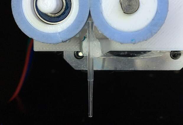 В США разработан экструдер волокна для создания эластичной робототехники на основе гидрогелей