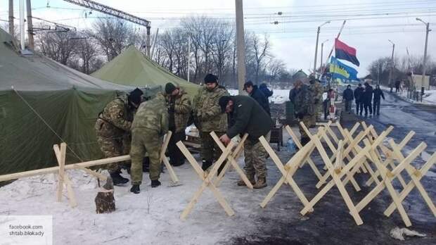 Украина, кусай локти! «Абхаз» о блокаде Украиной Донбасса - Бой с тенью они проиграли, дела в ДНР лучше, чем до войны