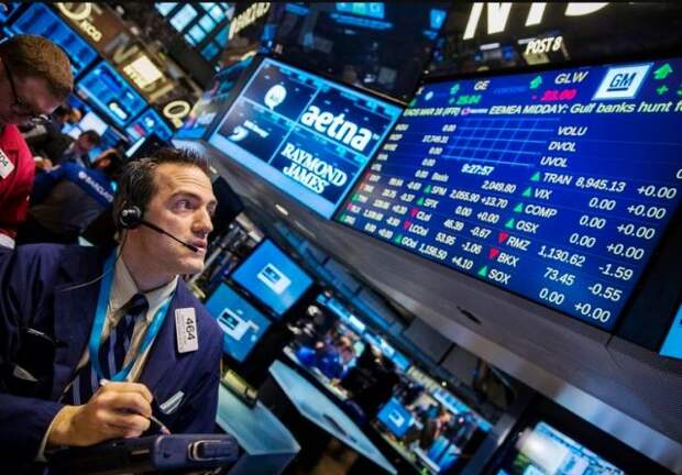 Рынок нефти растет на решении ОПЕК+ и медлительности США