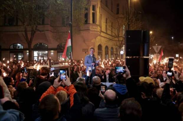 Самое печальное, что всем этим "методичкам с ПСИОПами" уже более 70 лет, а люди до сих пор ведутся