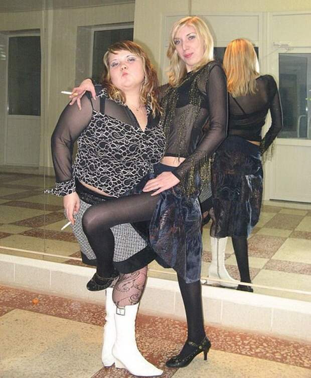 В соседнем селе дискотека...ЮхУуу. В соседнем селе дискотека...ЮхУуу.