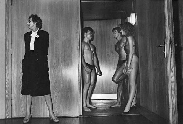 «Жизнь вместе»: редкие фото ГДР 80-х годов от Уте Малер