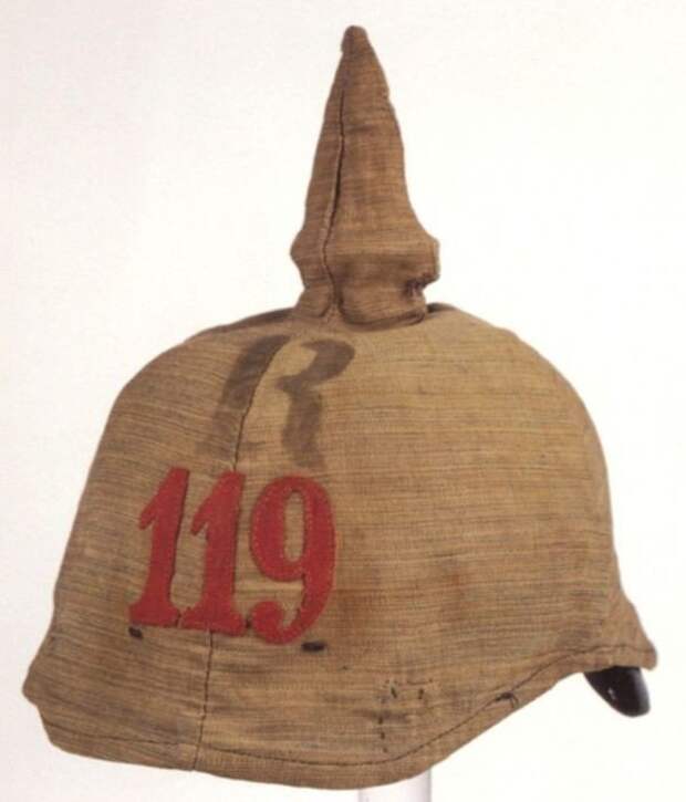 Почему немецкие солдаты носили шлемы с пиками