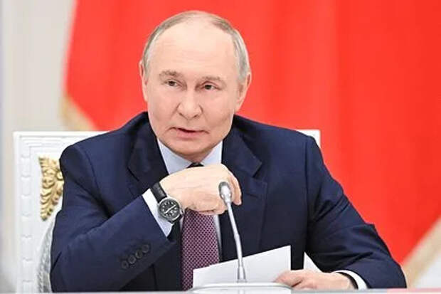 Песков раскрыл планы Путина на следующую неделю