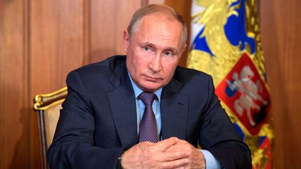 Военное положение вводится в новых регионах РФ по указу Путина