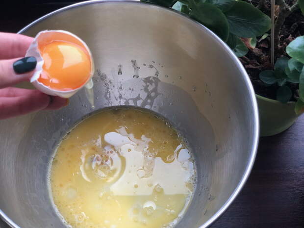 Шоколадно-клубничное безумие! - Наготовила внукам на праздник десерты – вкусно, просто и в стаканчиках очень удобно