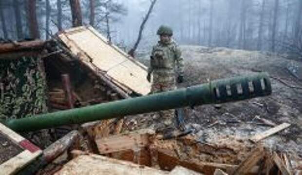 Встречное сражение за Терноватое: Сырский решил воспользоваться фактором «упавшей связи» и бросил в бой танки