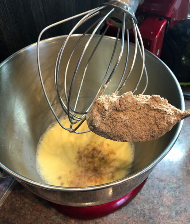 Шоколадно-клубничное безумие! - Наготовила внукам на праздник десерты – вкусно, просто и в стаканчиках очень удобно
