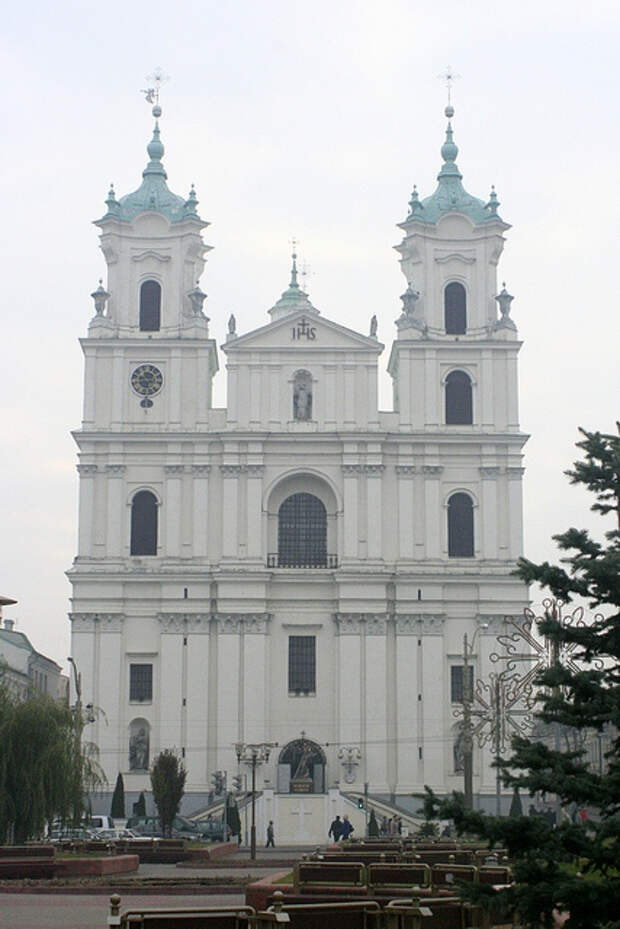 Фарный костёл в Гродно