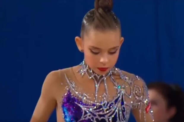Гимнастка Ильтерякова получила предупреждение за инцидент с флагом Украины