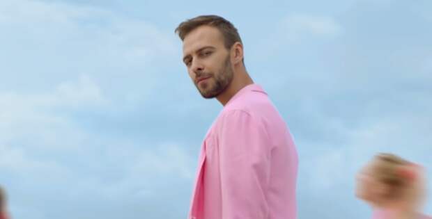 Юрист: украинский певец Макс Барских может лишиться свободы в РФ на шесть лет