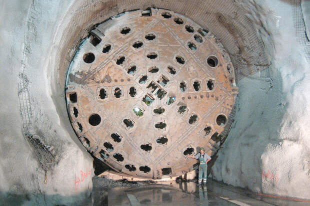 Самый длинный в мире тоннель Сен-Готард введен в строй. Это событие войдет в историю! 