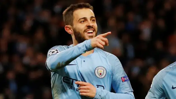 «Манчестер Сити» продлил контракт с португальским футболистом Бернарду Силвой