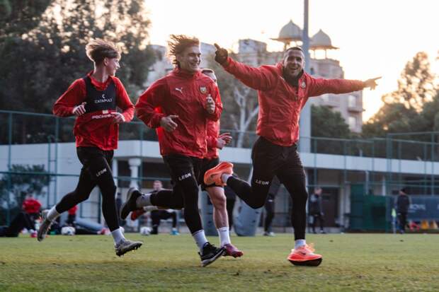 Матч тульского "Арсенала" против ОФК "Белград" отменили из-за погоды